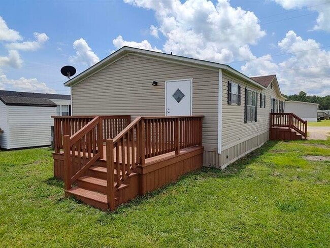 Building Photo - 217 E Tower Ln