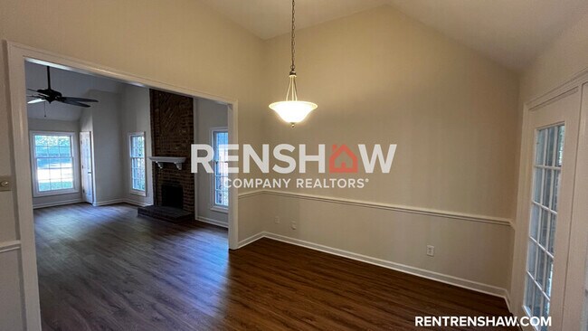 Foto del edificio - 1478 Wood Trail Cir