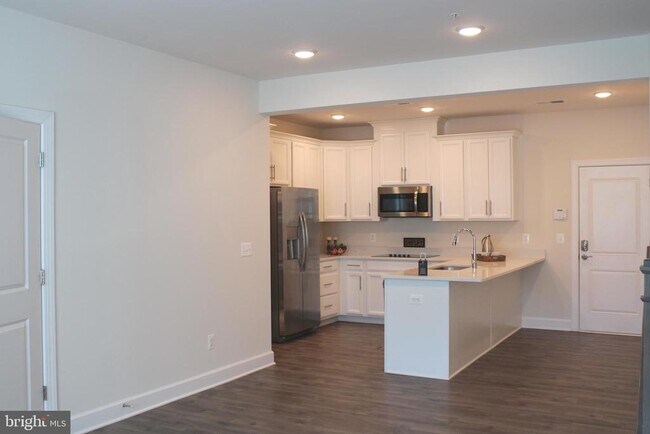 Foto del edificio - 10417 Ratcliffe Trl