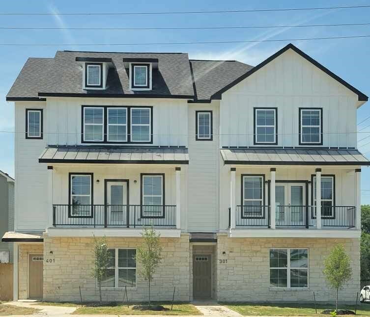Front Elevation - 21394 Milsa Dr