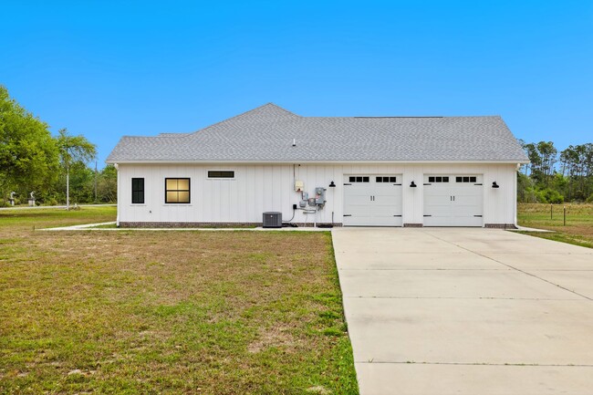 Building Photo - 3600 Long Rd