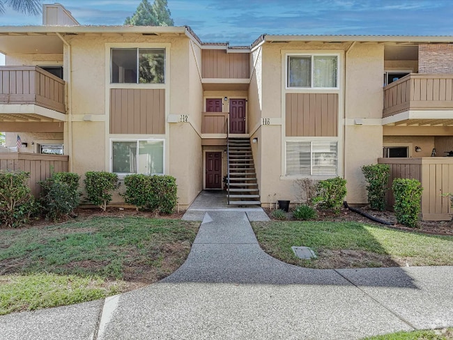 Building Photo - 114 Damsen Dr
