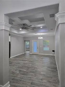 Building Photo - 329 N 10th St