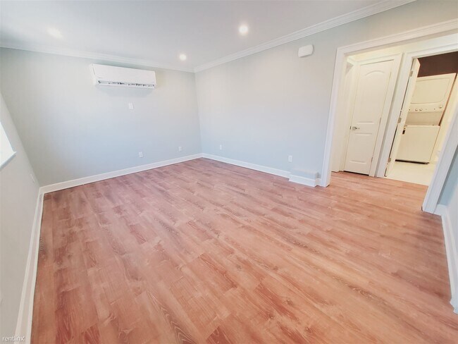 Foto del edificio - 2 br, 2 bath Condo - 64 Alvord Ln Unit 1