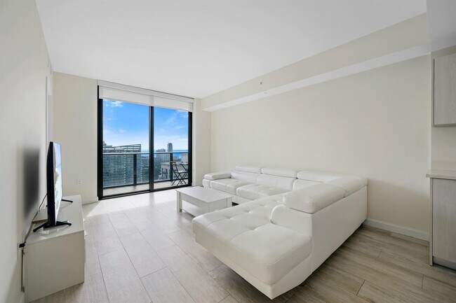 Foto del edificio - 55 SW 9th St