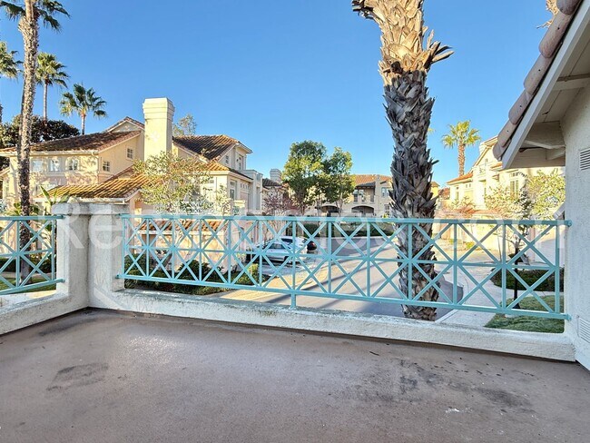 Foto del edificio - 12640 Springbrook Dr