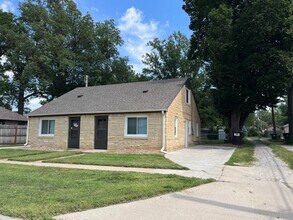 Building Photo - 924 N 35th St