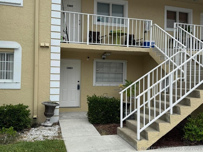 Building Photo - 1803 Palm Beach Trace Dr