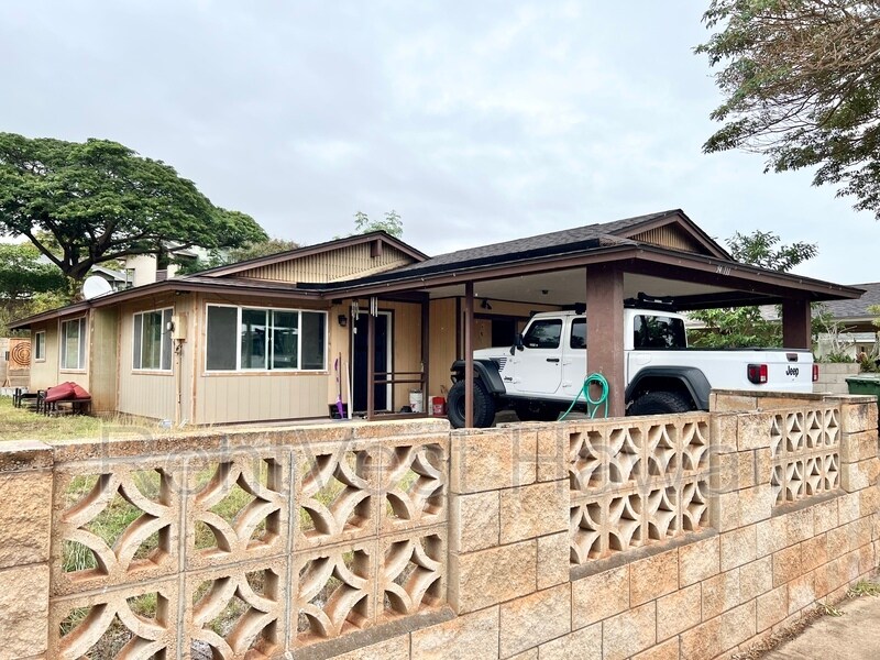 Primary Photo - 94-711-711 Kupuna Loop