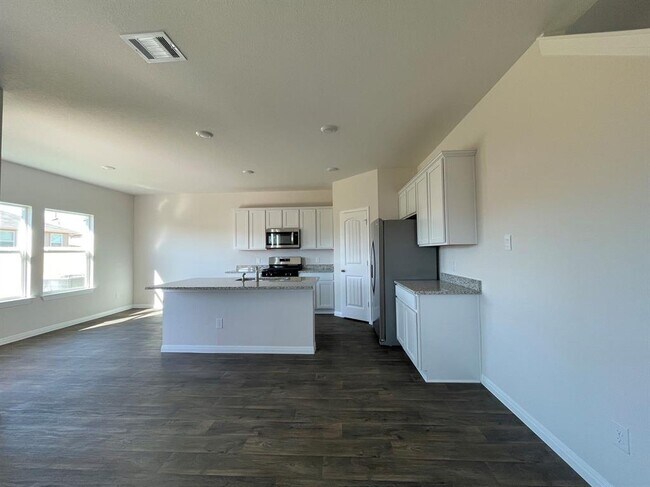Building Photo - 149 Alamo Vine Ct