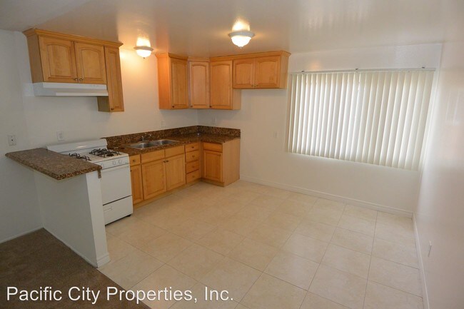 Foto del edificio - 7761 Mandrell Dr