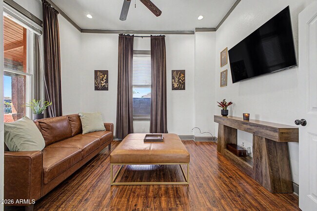 Foto del edificio - 1150 E Pierce St