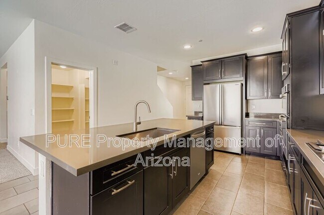 Building Photo - 2364 212th Ave