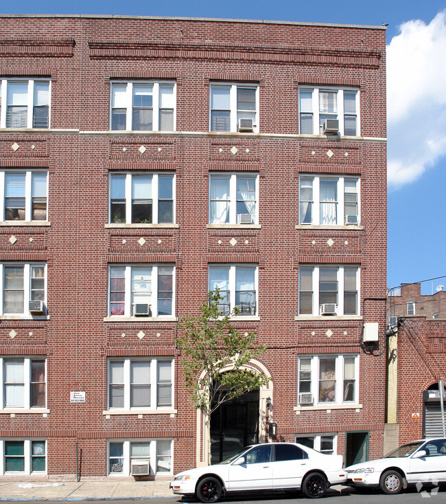 Building Photo - 328-332 61st St