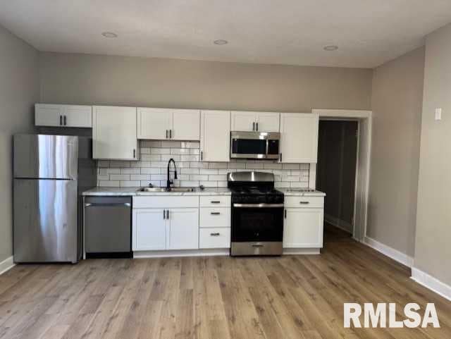 Building Photo - 500 S Douglas Ave