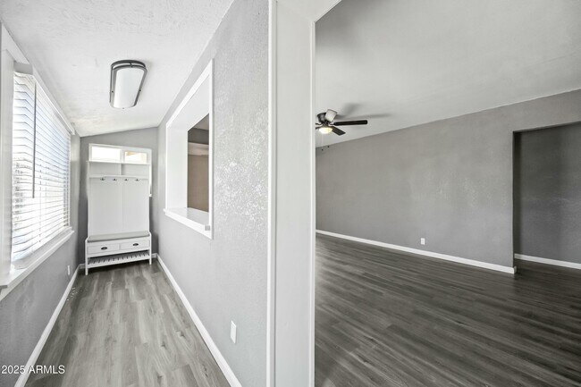 Foto del edificio - 2601 N 51st St