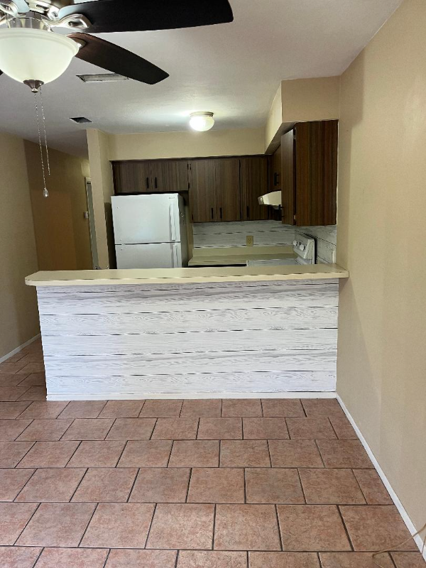 Foto principal - 25028 Harbor View Rd