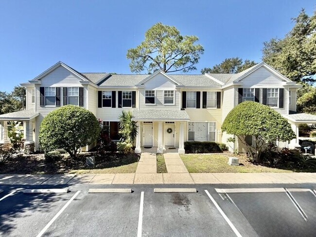 Foto del edificio - 13706 Forest Lake Dr