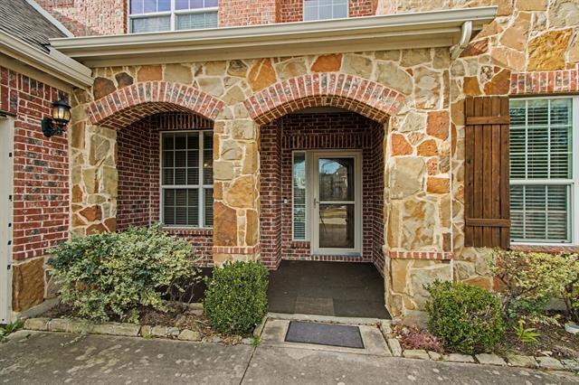 Foto del edificio - 6131 Myrtle Ln