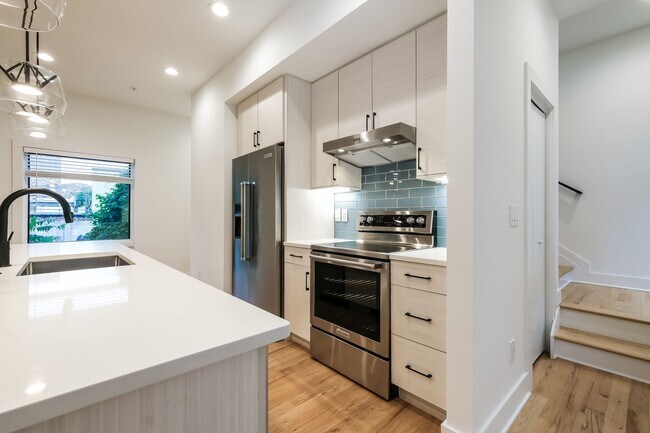 Foto del edificio - 367 Parkway Dr NE