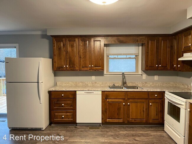 Building Photo - 3 br, 1 bath House - 1674 Robin Place