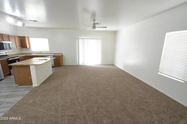 Building Photo - 4564 S Marble St