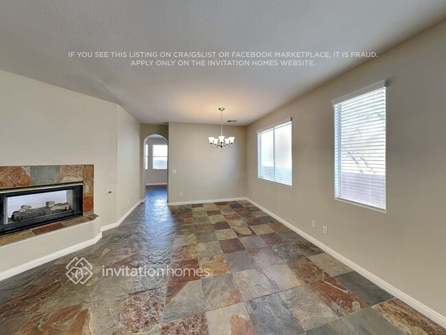 Building Photo - 3872 W Irvin Ave