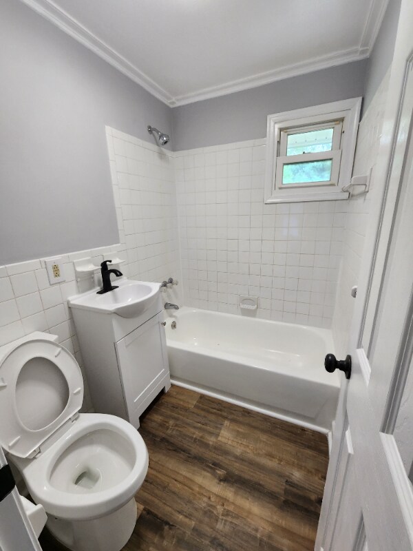 Foto del edificio - 415 Carver Cir