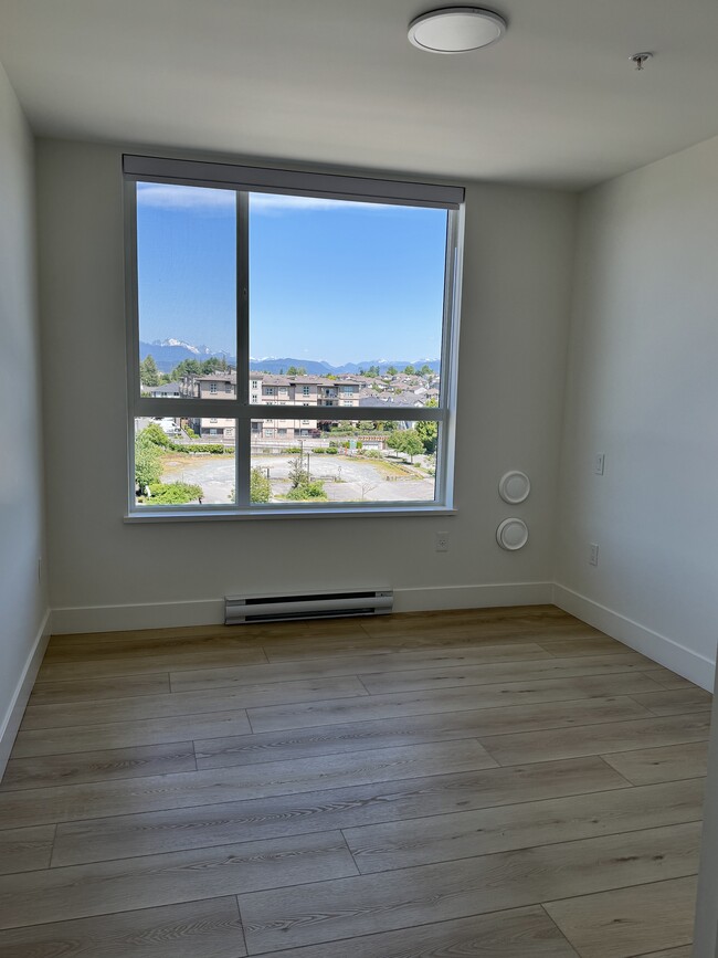 Building Photo - 30490 Cardinal Av