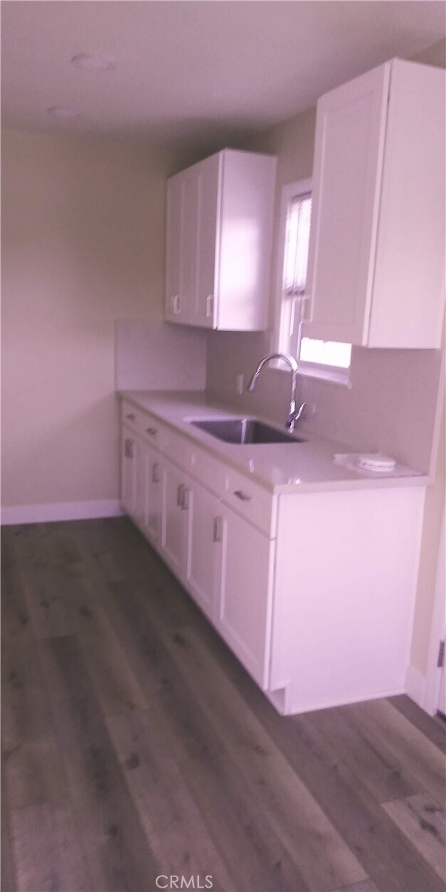 Foto del edificio - 8507 Fontana St