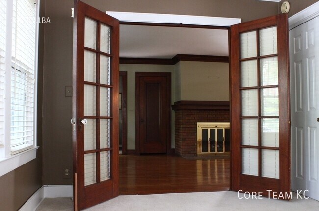 Foto del edificio - 4819 Jarboe St