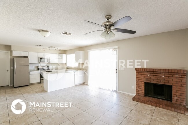 Building Photo - 503 W El Prado Rd