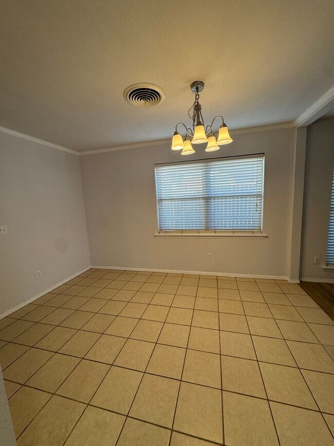 Foto del edificio - 5220 Jean Ave