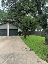 Building Photo - 11700 Sierra Nevada Ln