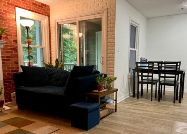Foto del edificio - 2170 River Heights Ct SE