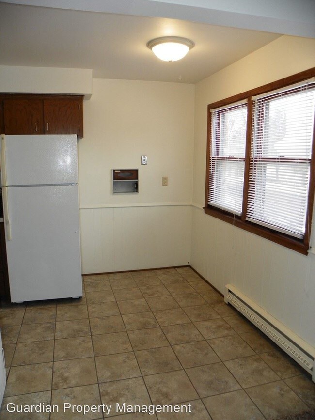 Foto del edificio - 352 21st Ave S