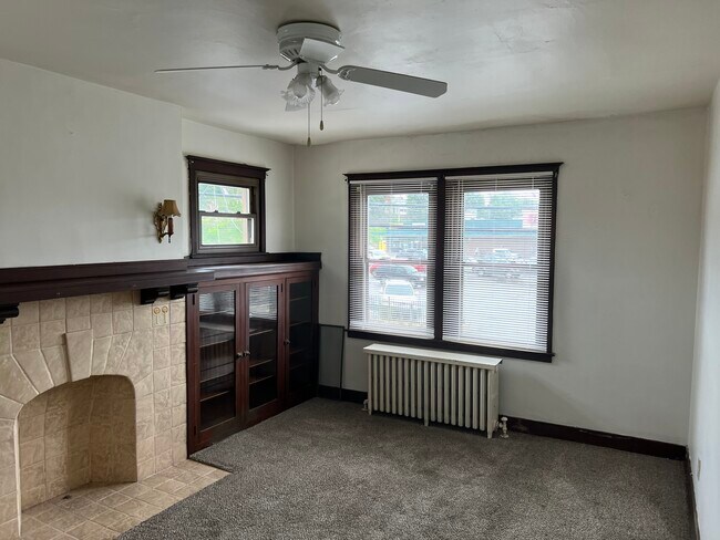 Living Room - 1126 Brownsville Rd