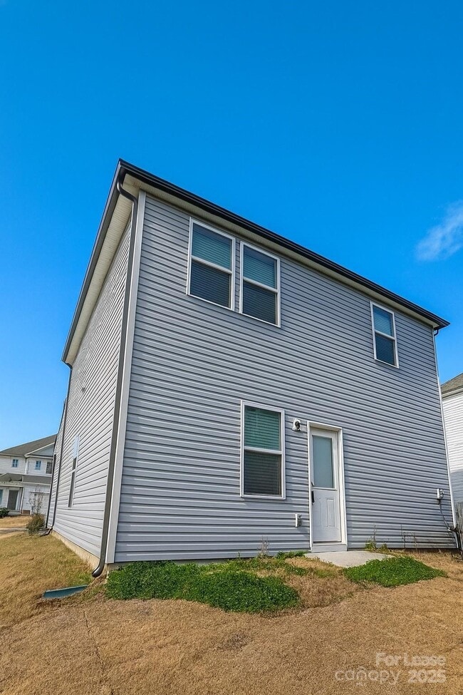 Building Photo - 11028 Wickenden Wy