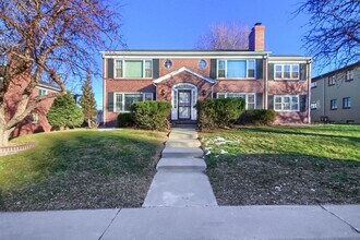 Building Photo - 928 S Harrison St