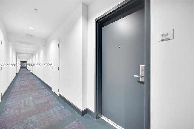Building Photo - 7901 Hispanola Ave