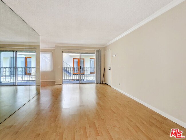 Foto del edificio - 1538 11th St