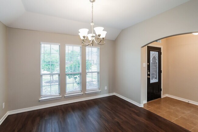 Foto del edificio - 1612 Woodlawn Ave