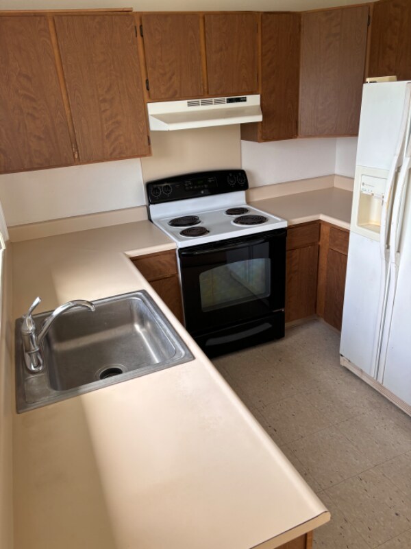 Primary Photo - 94-731-731 Meheula Pkwy
