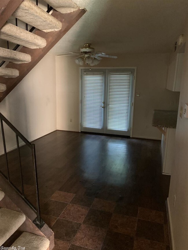 Foto del edificio - 603 Greenbriar Dr
