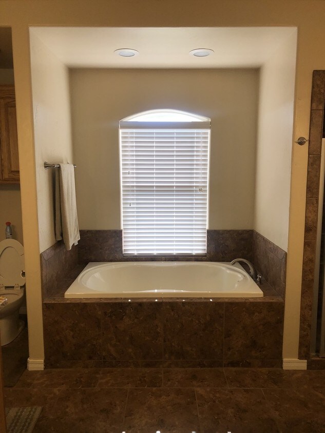 Foto principal - 11010 Looby Ln