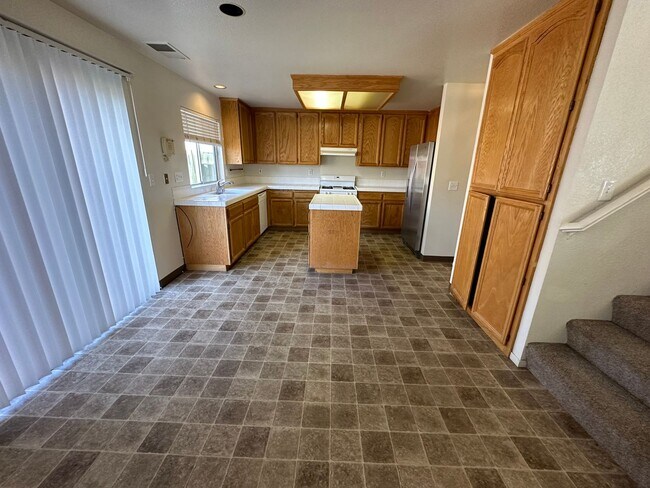 Foto del edificio - 3 Bedroom, 2.5 Bath Tracy Home