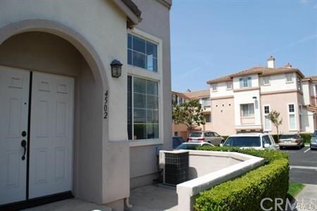 Building Photo - 4502 Montecito Dr