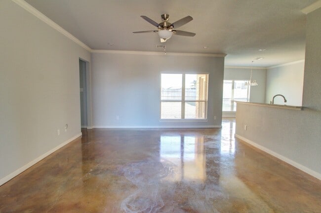 Foto del edificio - China Spring 4-Bedroom