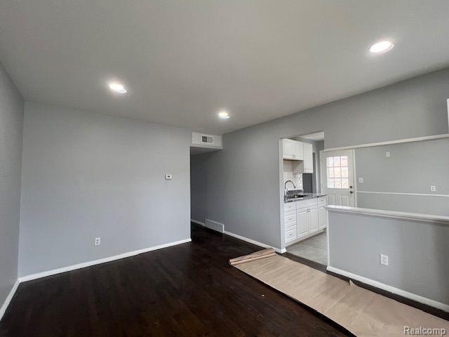 Building Photo - 1256 Ferris Ave