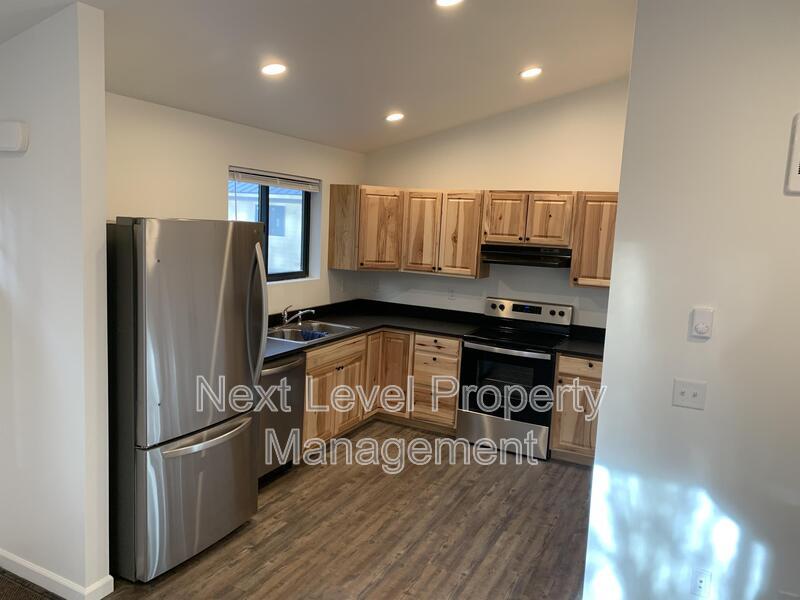 418 Maple Dr, Kalispell, MT 59901 Condo for Rent in Kalispell, MT